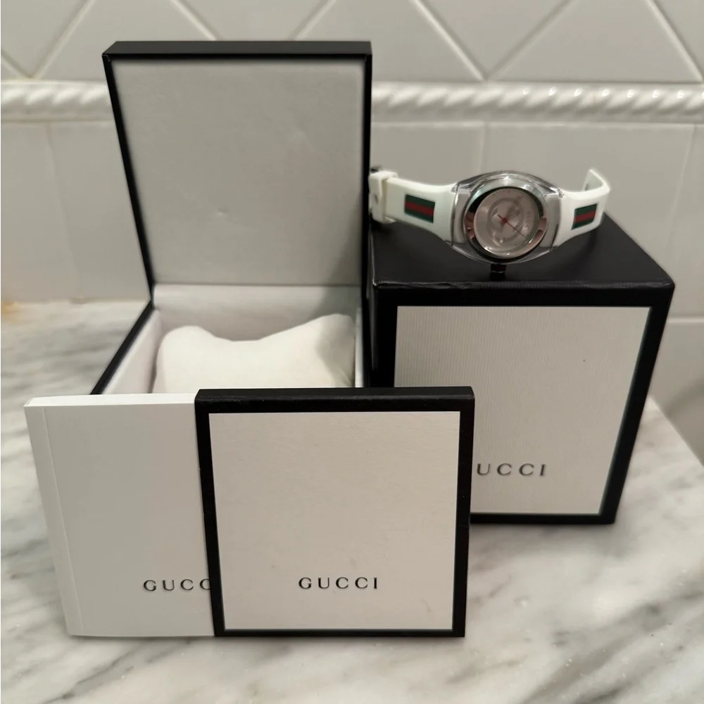 Gucci sync watch